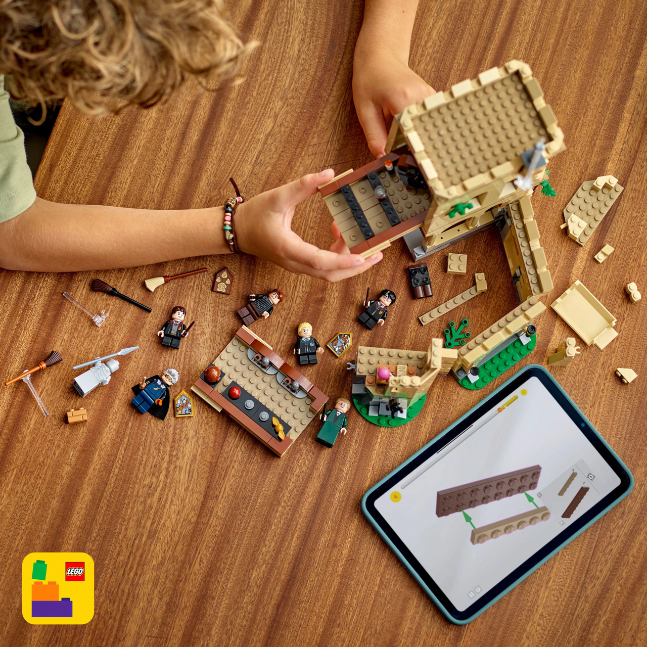 Hogwarts Castle - Flying Lessons LEGO