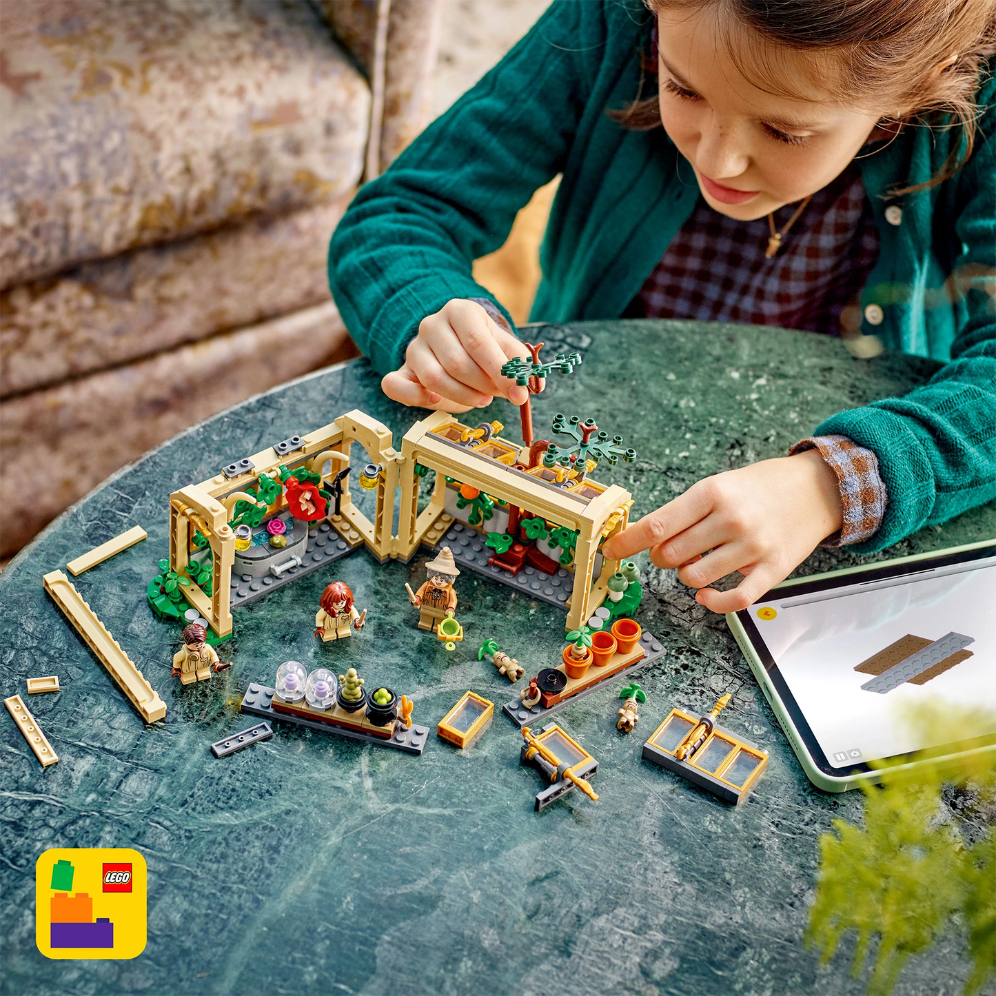 Hogwarts Castle - Herbology Class LEGO