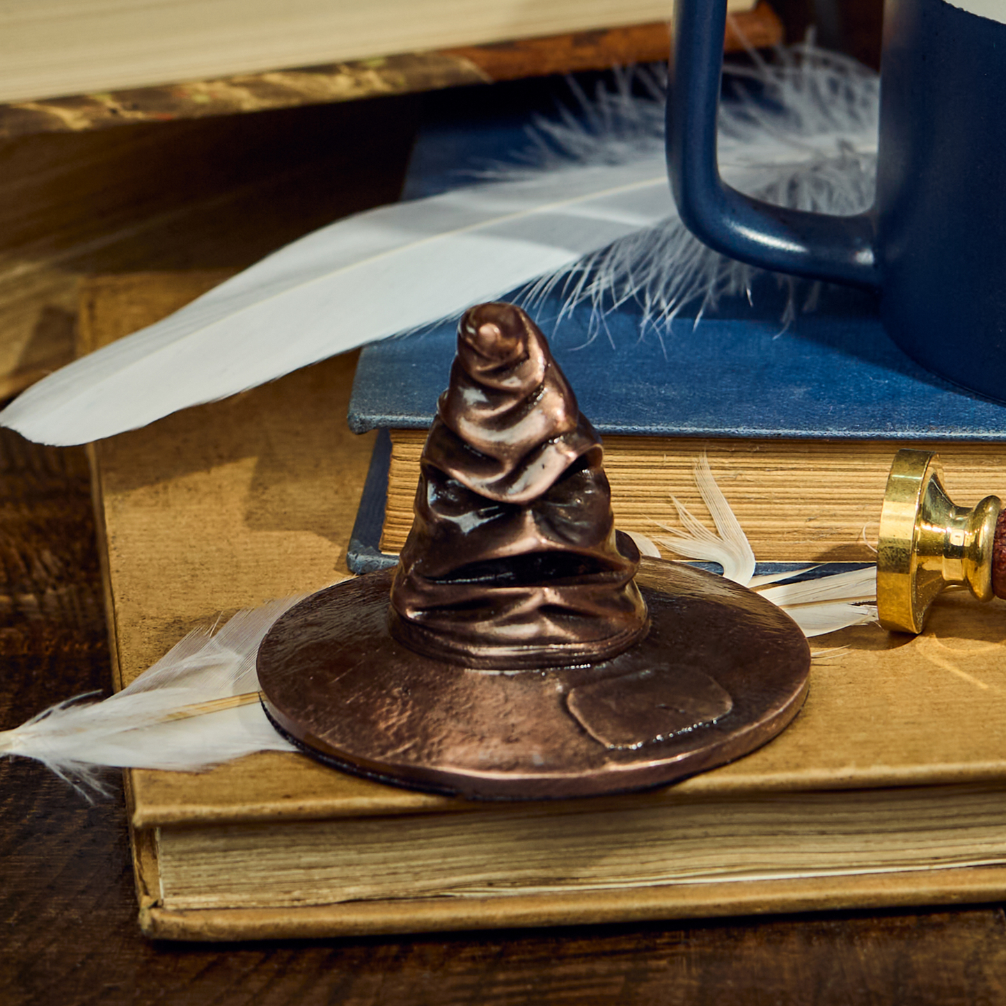 Hogwarts Crest Sorting Hat Paperweight