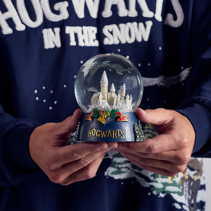 Hogwarts in the Snow Castle Snow Globe