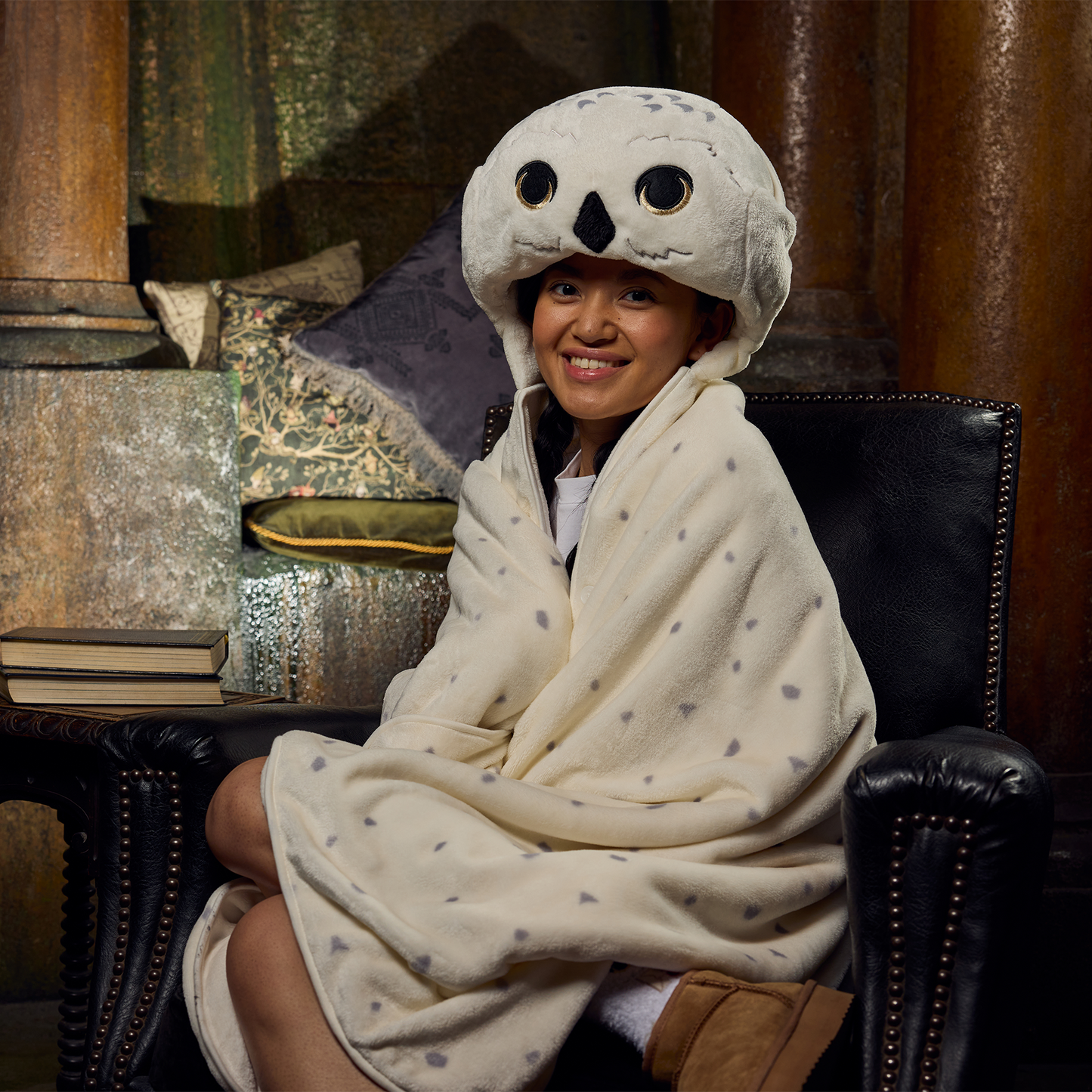 Hedwig Hooded Blanket